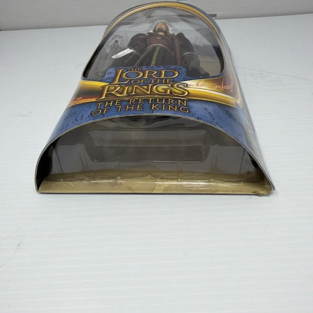 Eomer in Ceremonial Armor Lord of the Rings Return of the King Figure ToyBiz New